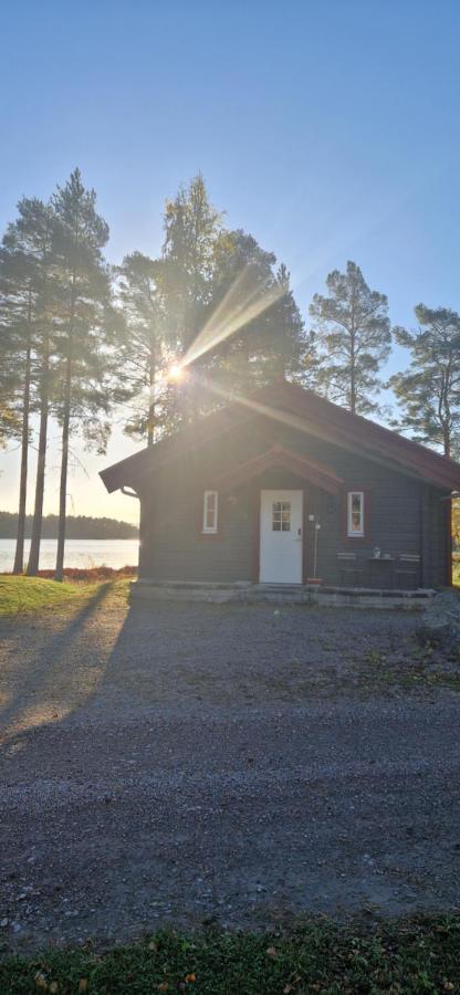Lakeside Log Cabin Fraemby Udde فالون المظهر الخارجي الصورة