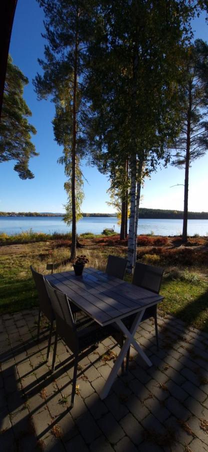 Lakeside Log Cabin Fraemby Udde فالون المظهر الخارجي الصورة