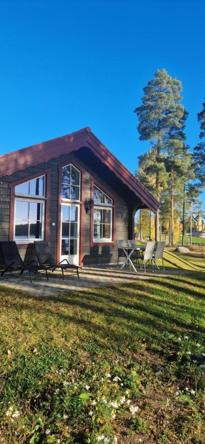 Lakeside Log Cabin Fraemby Udde فالون المظهر الخارجي الصورة