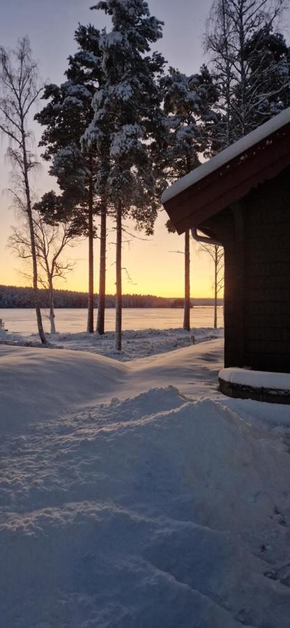 Lakeside Log Cabin Fraemby Udde فالون المظهر الخارجي الصورة